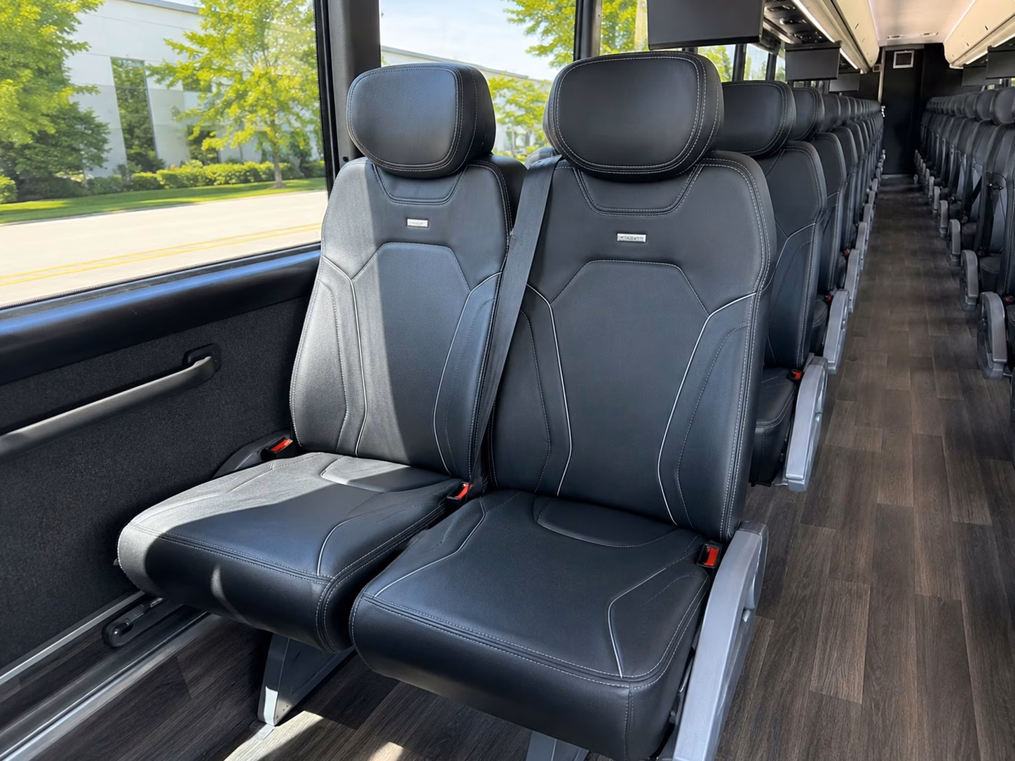 folsom bridal party bus rentals to catta verdera and granite bay