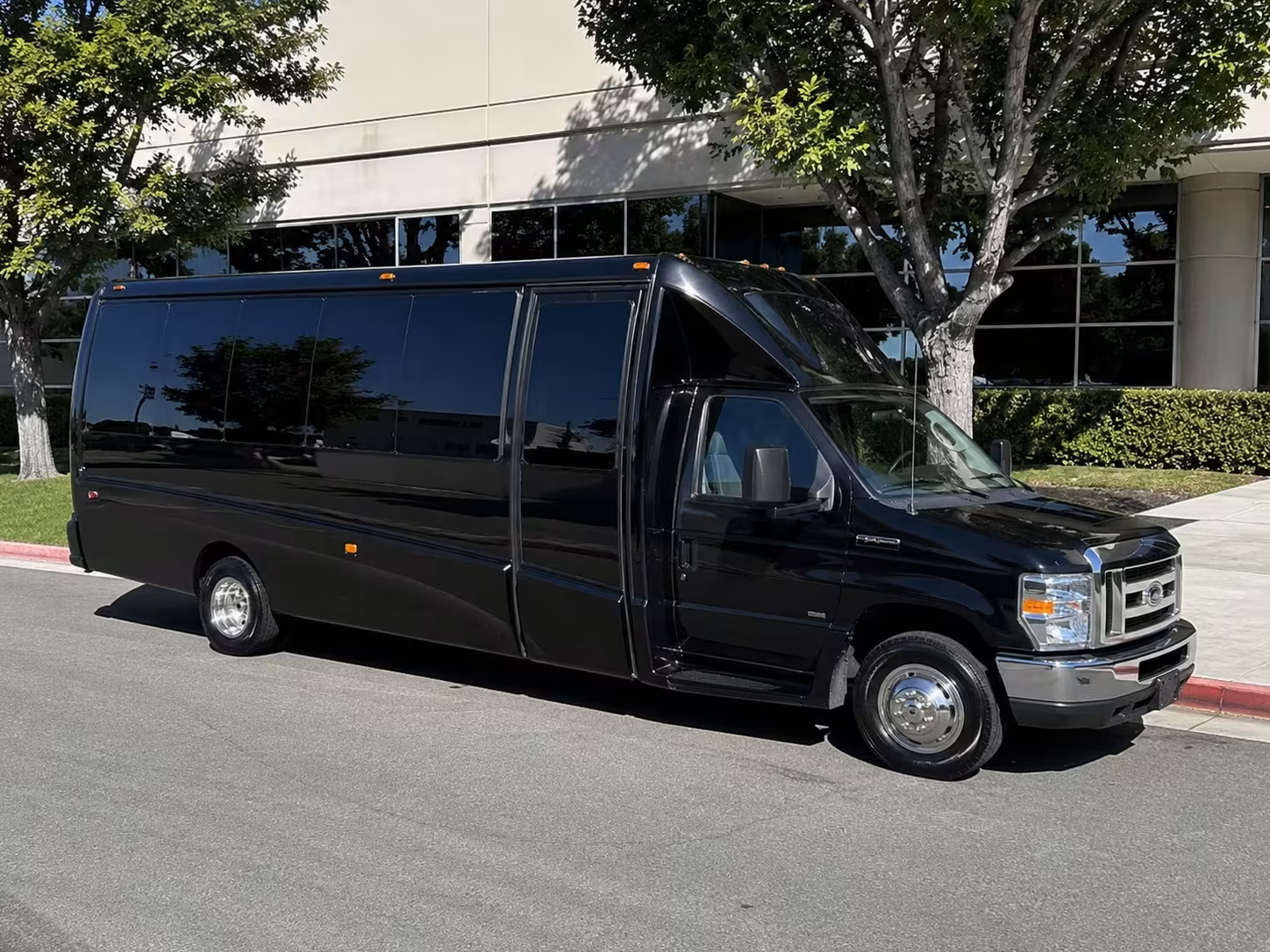 folsom concert bus rentals